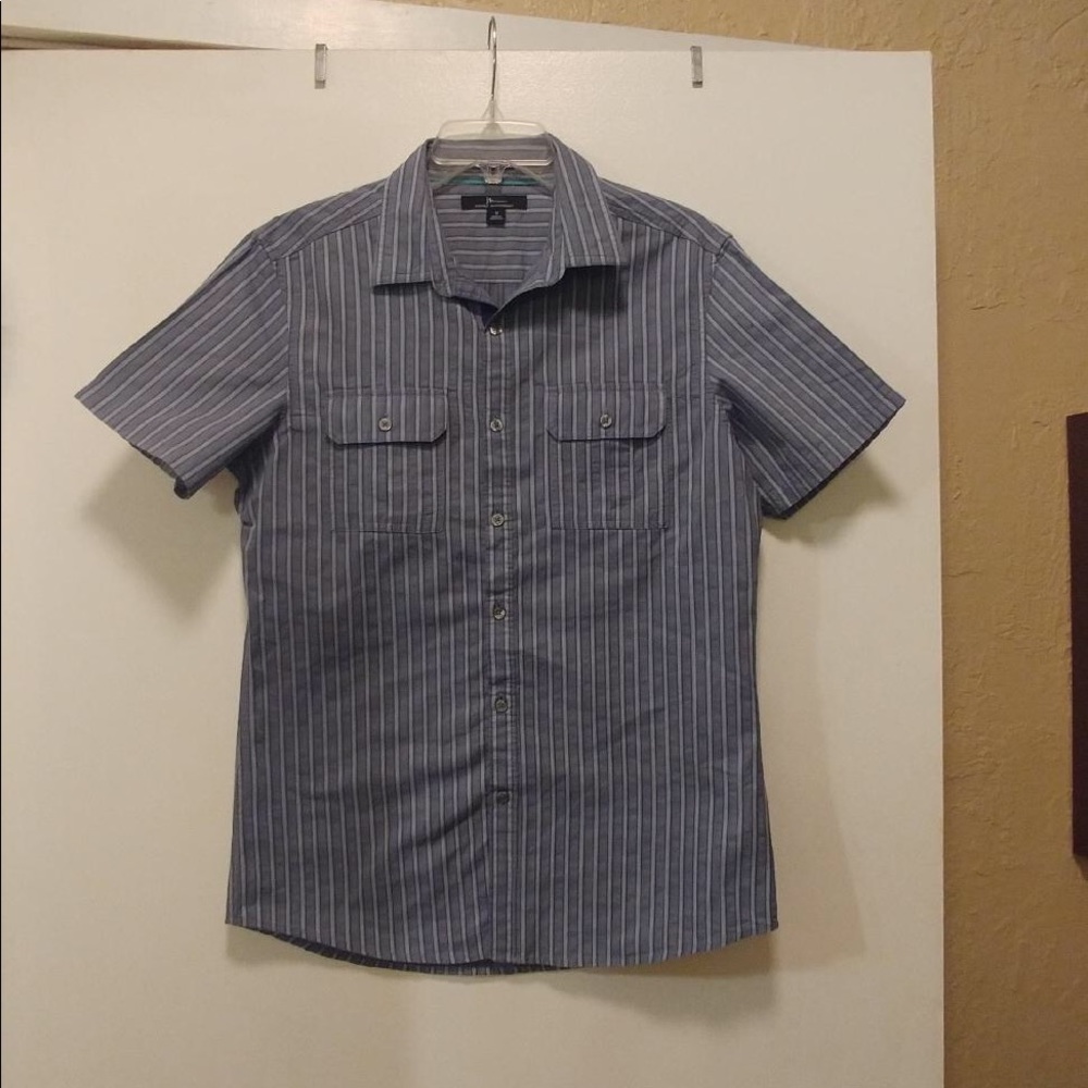 Marc Anthony Button Up Shirt